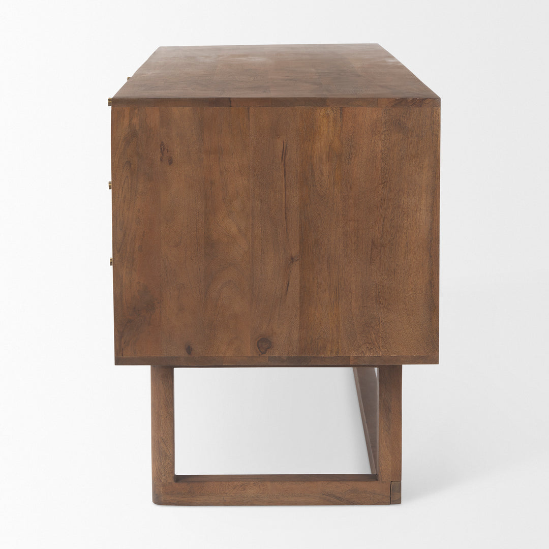 Chinua Desk