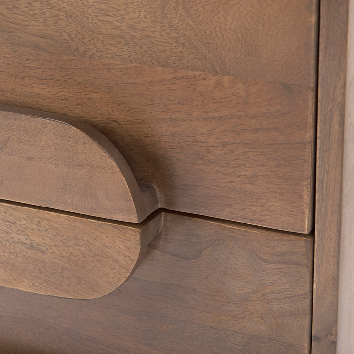 Astrid Cabinet