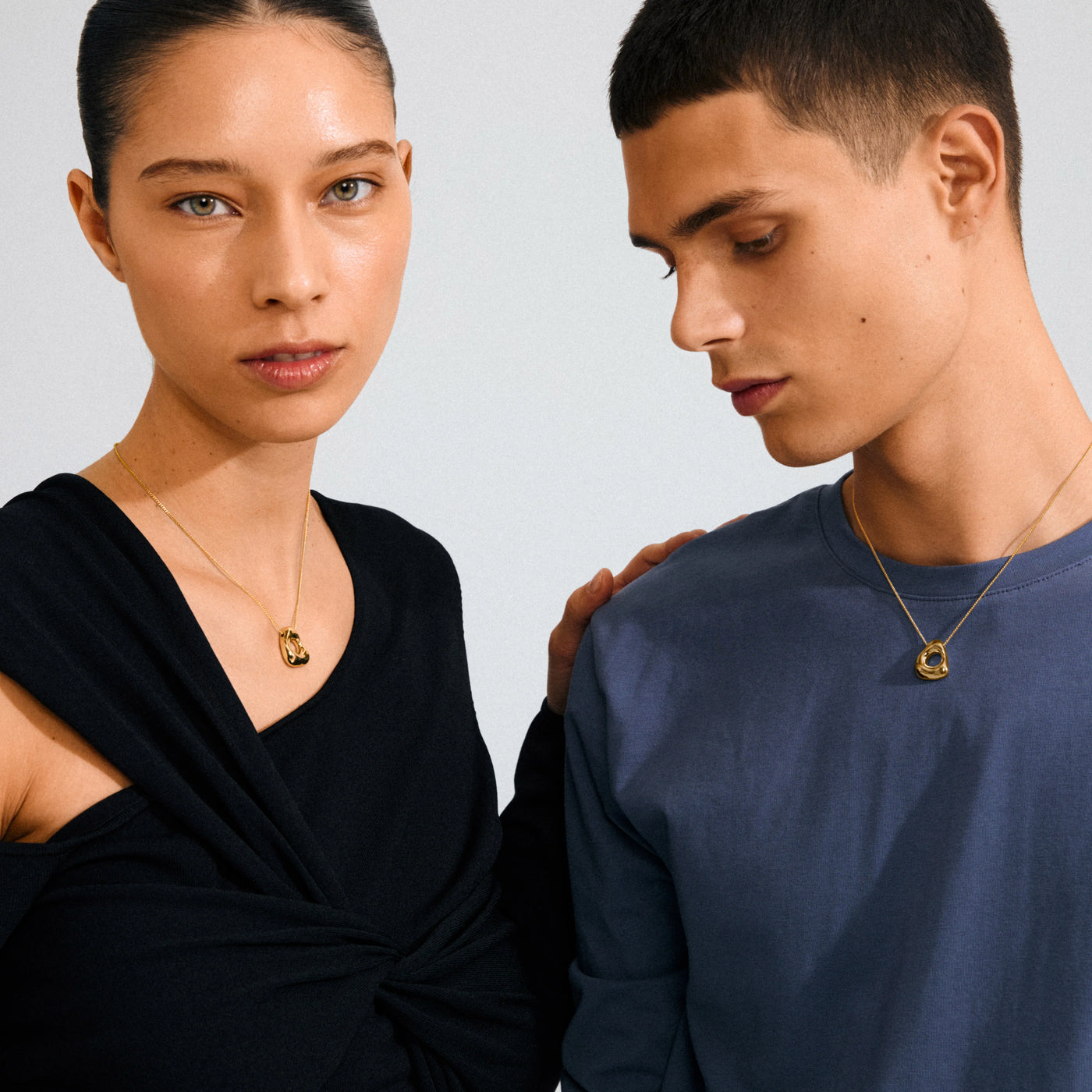 Free Necklace - gold