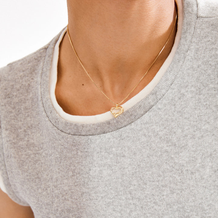 Iris necklace