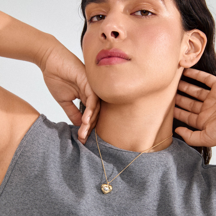 Nova Heart Necklace - gold