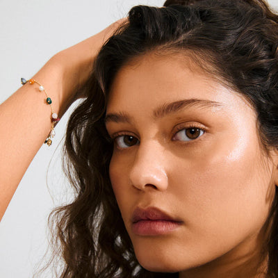 Between Bracelet - gold