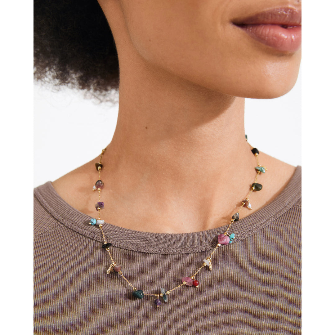 Here Necklace
