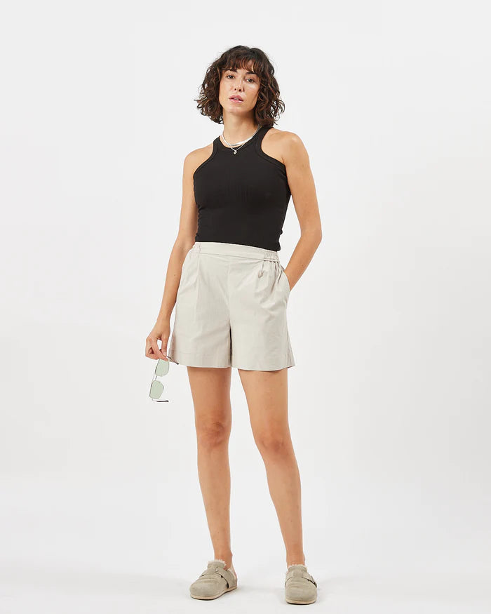 Frankila Short