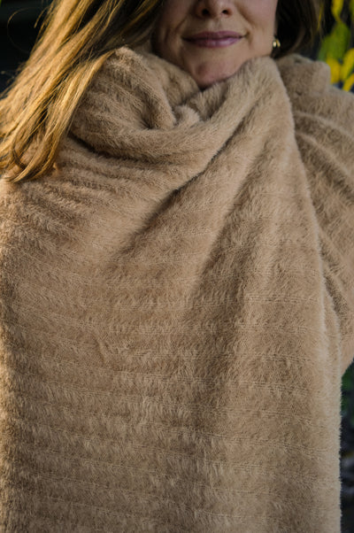 Snug Throw - fawn