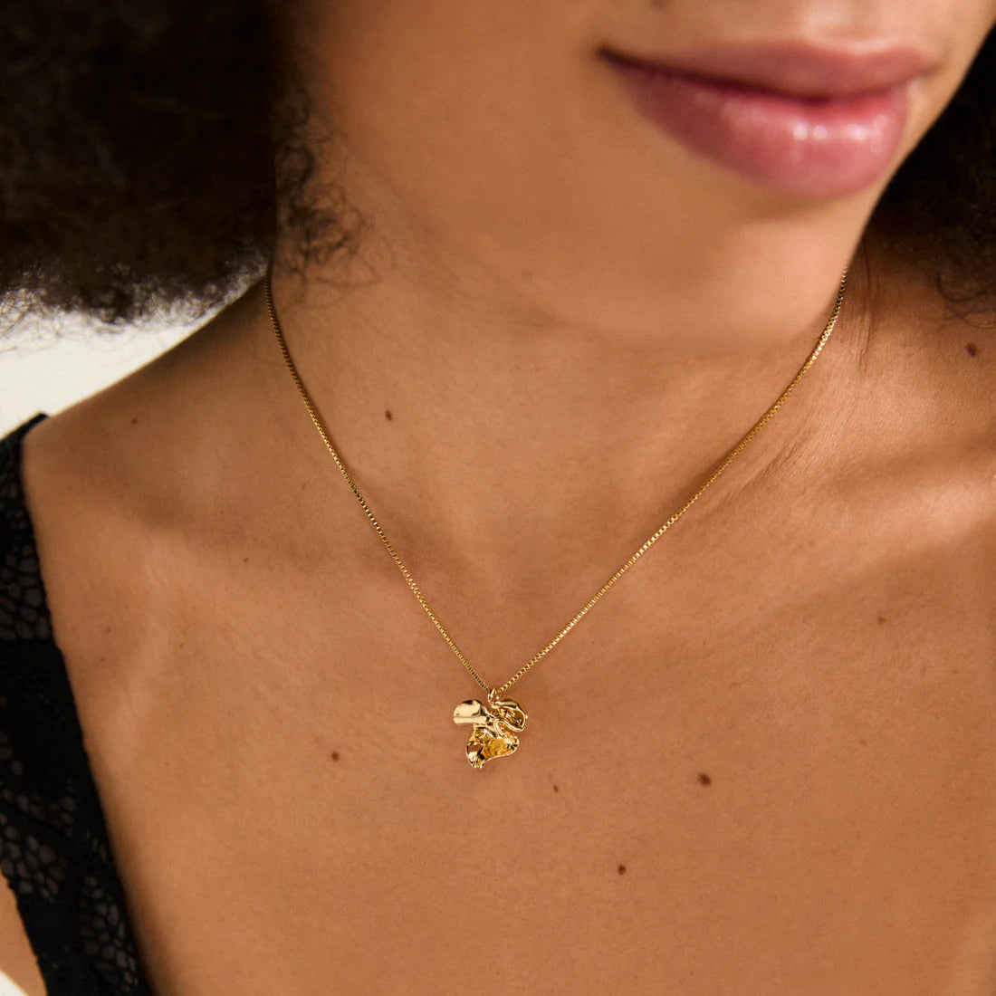 Luis Necklace - gold