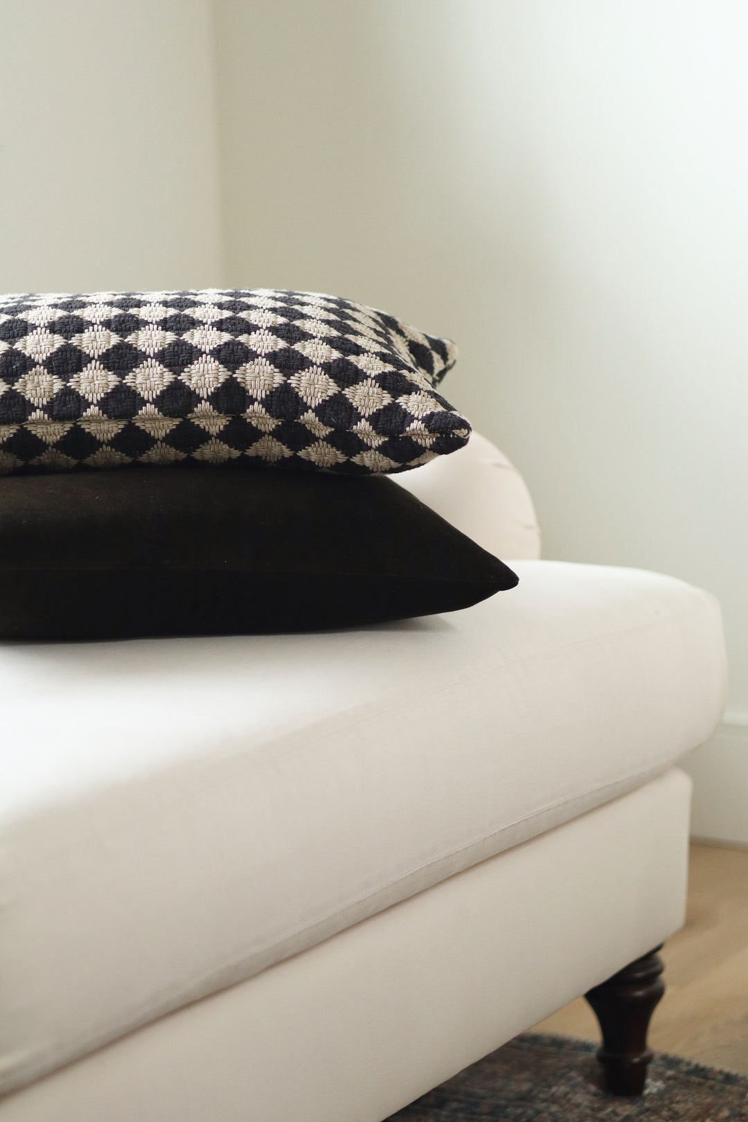Vera Luxe Velvet Pillow