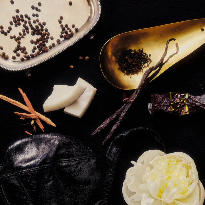 BRALESS solid perfume