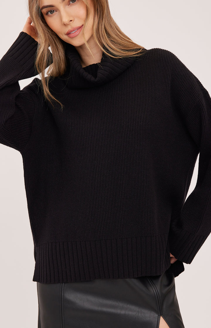 Runa Sweater
