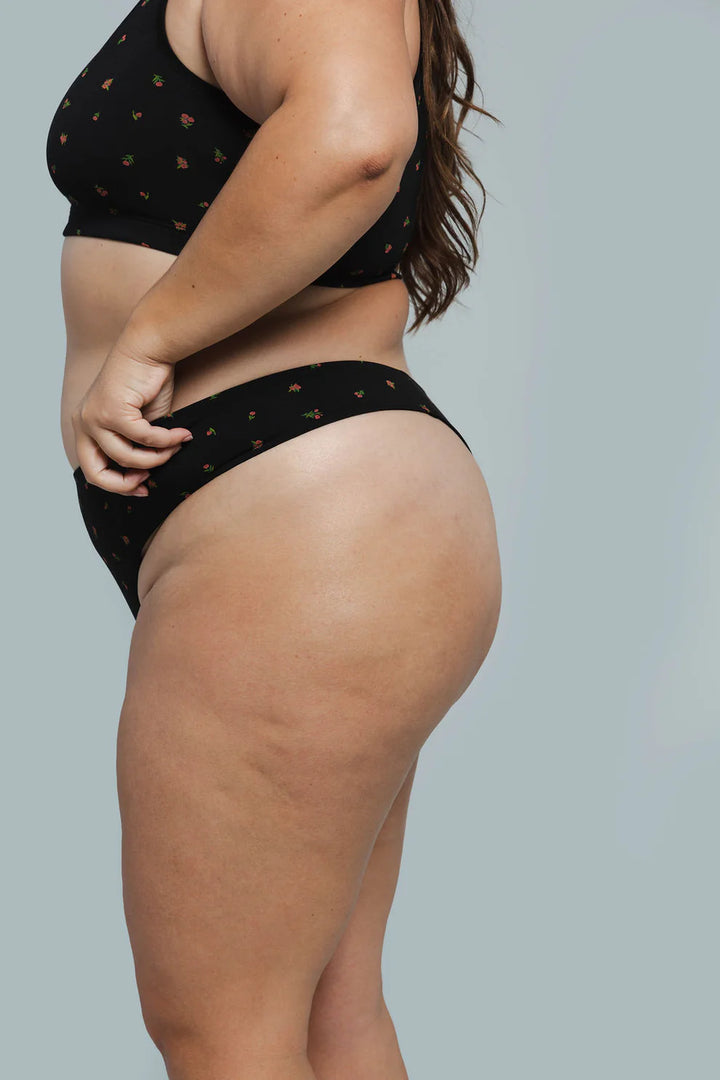 Huha Low profile Thong Undies - ltd edition Midnight Rose