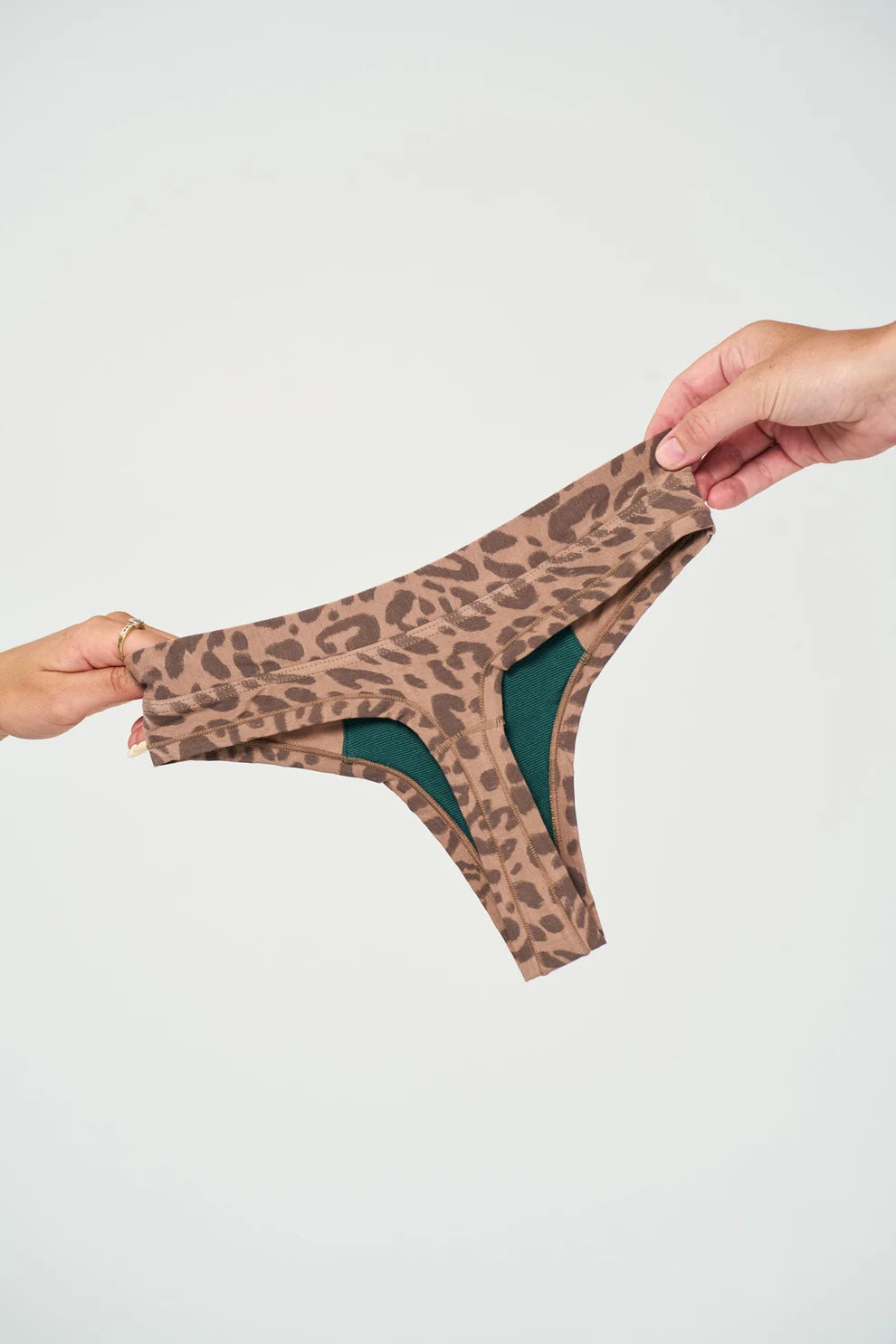 Huha Thong Undies