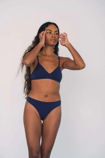 Huha Low Profile Thong Undies - navy