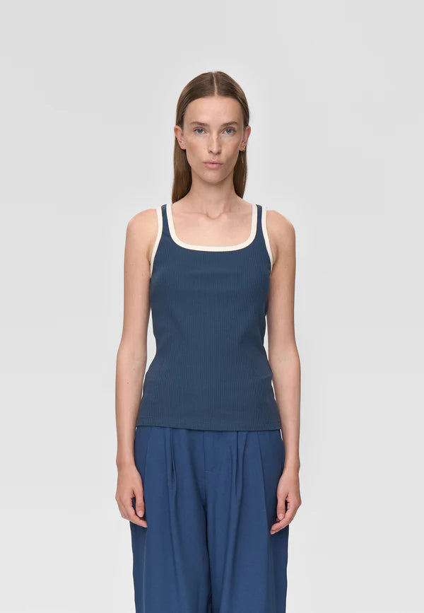 Odette Tank