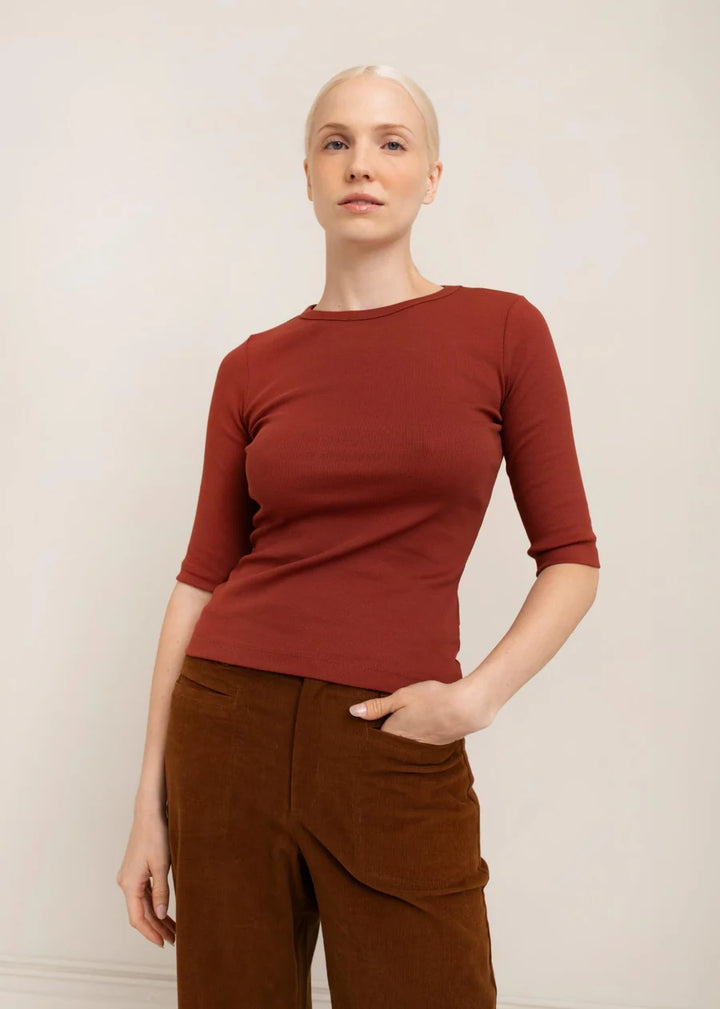 Akari Crew Neck
