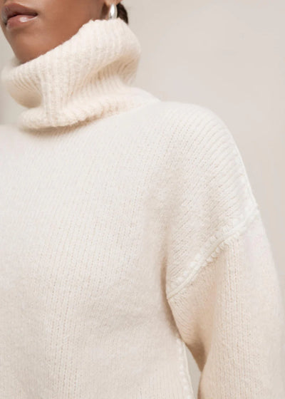 Ari Turtleneck - cream