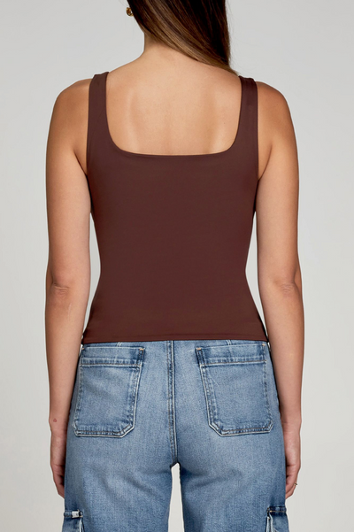Body Hug Tank - chocolate