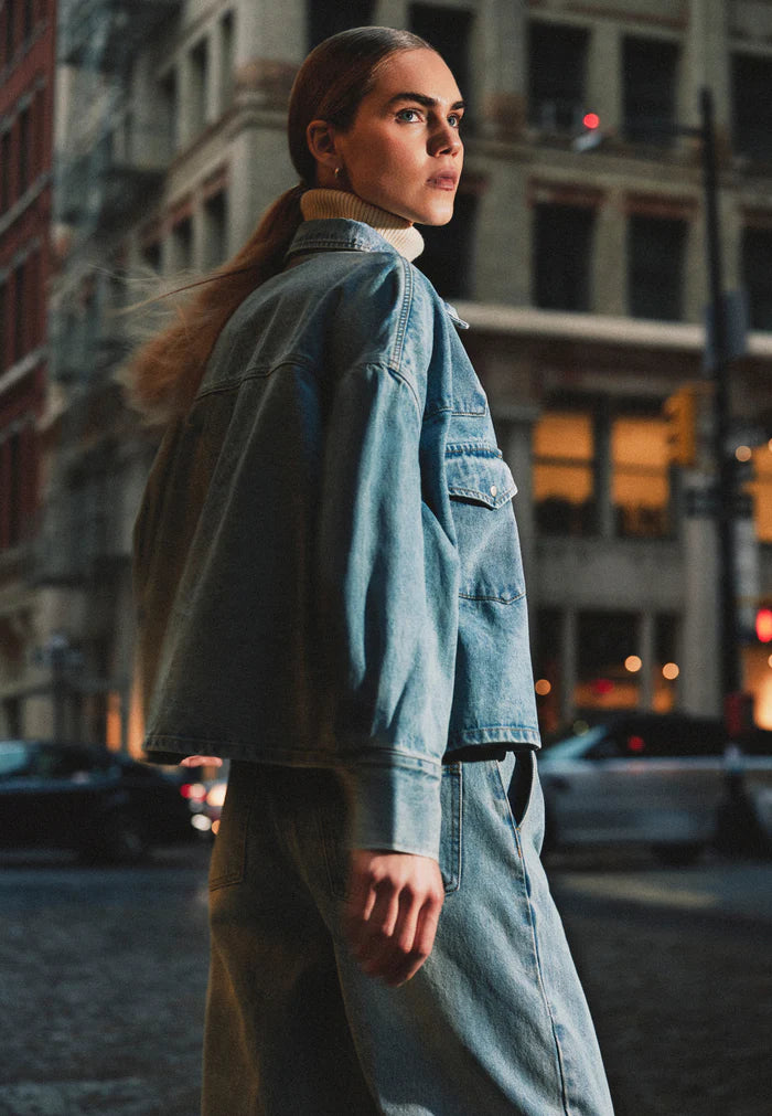 Piv Denim Top