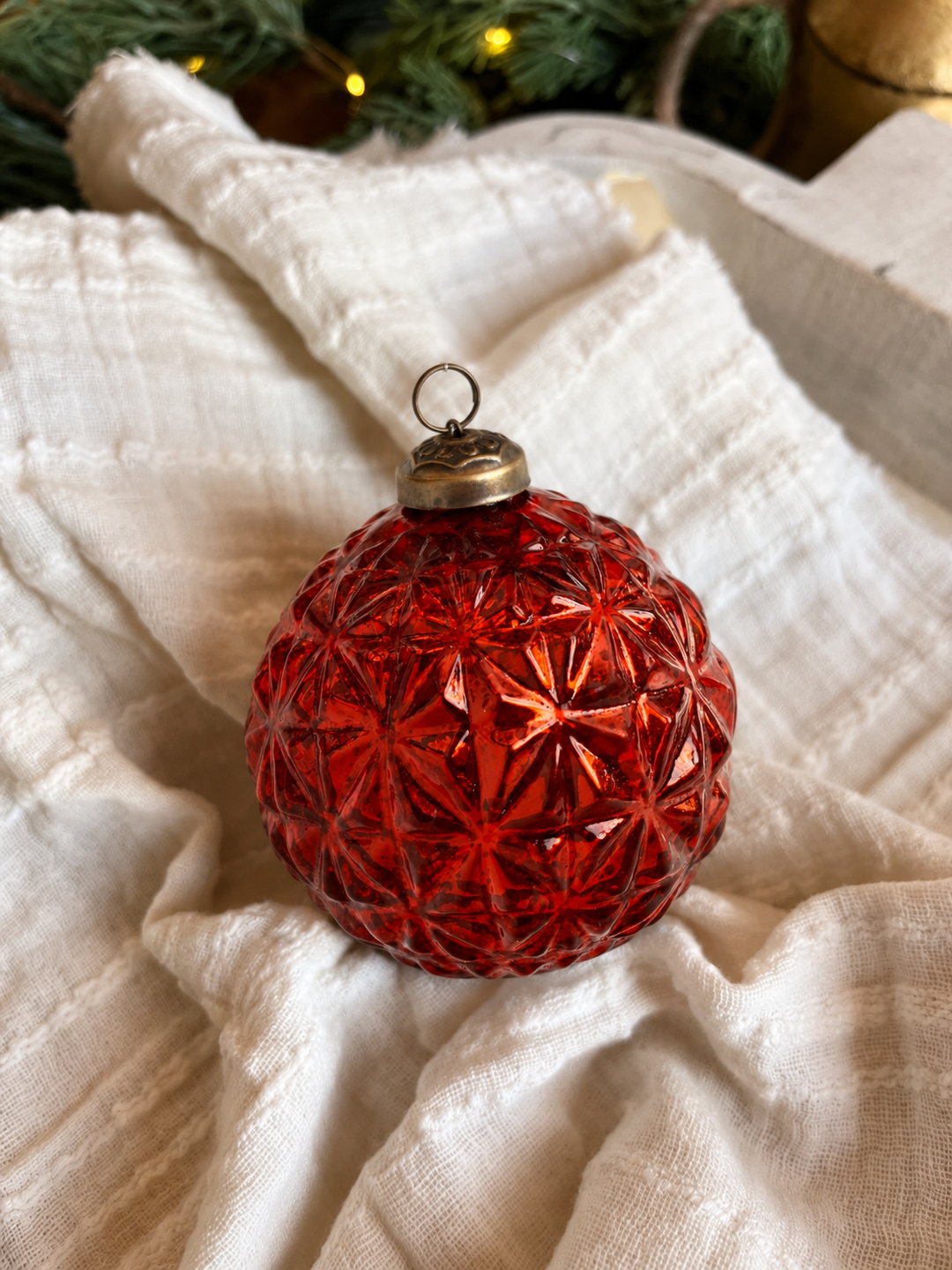 Red Flower Burst Ornament