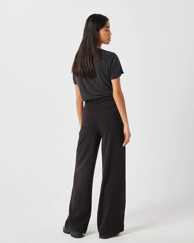Rynah Tee - black