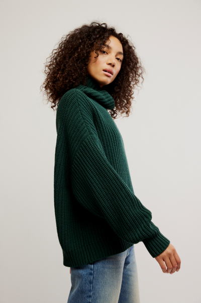 Swim Too Deep Pullover - deepest spruce