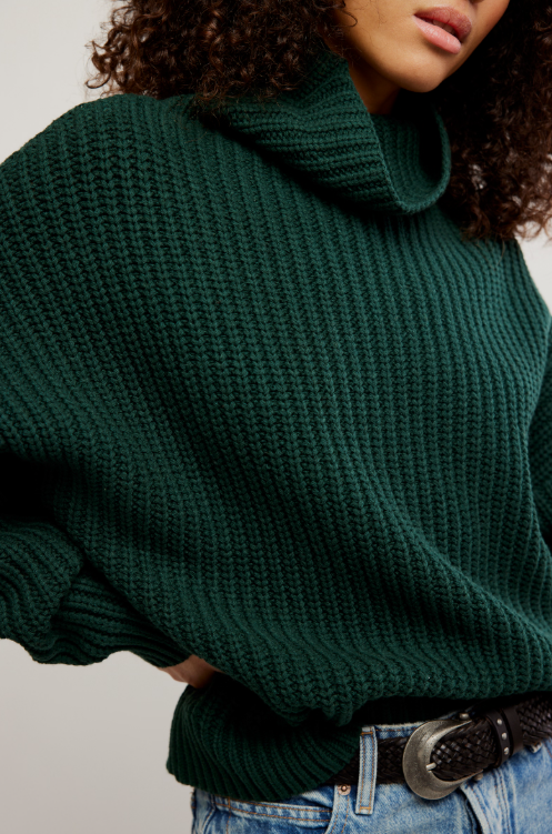 Swim Too Deep Pullover - deepest spruce
