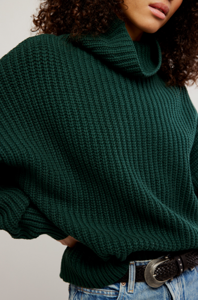 Swim Too Deep Pullover - deepest spruce