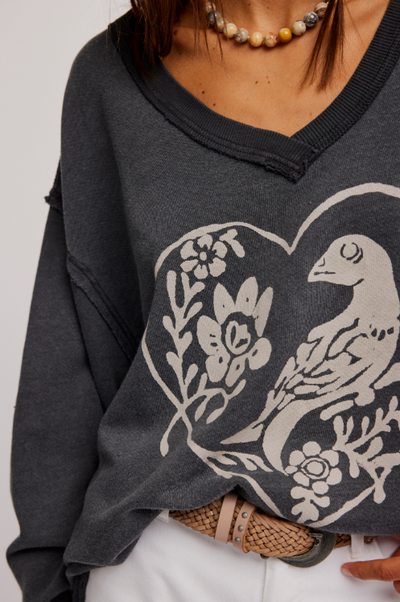 Venice V-Neck - black bird