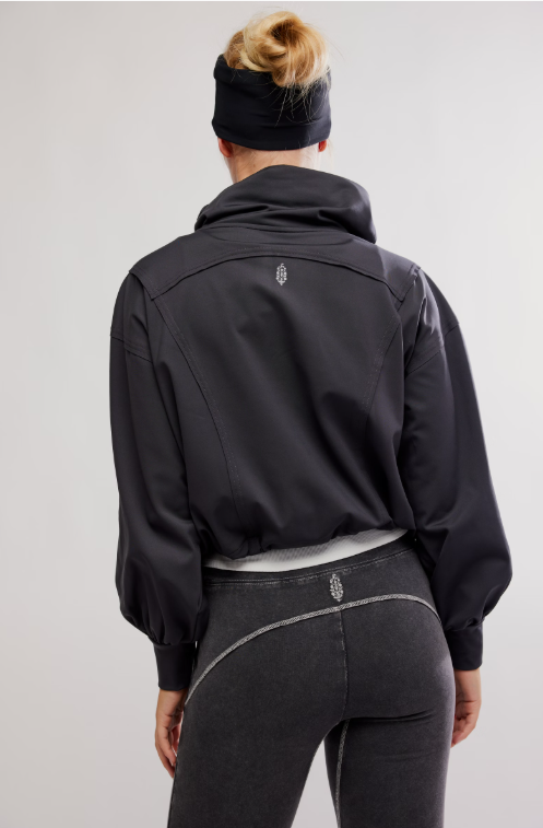 Landslide Pullover - black