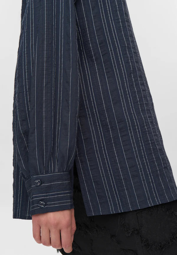 Zaya Buttondown
