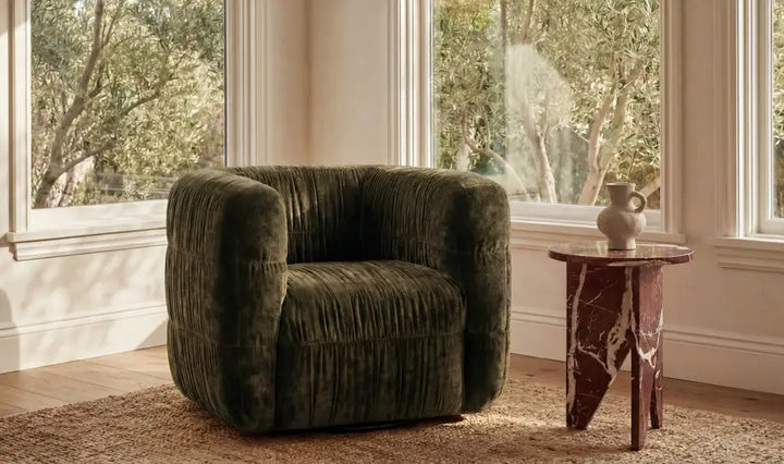 Luna Swivel Chair
