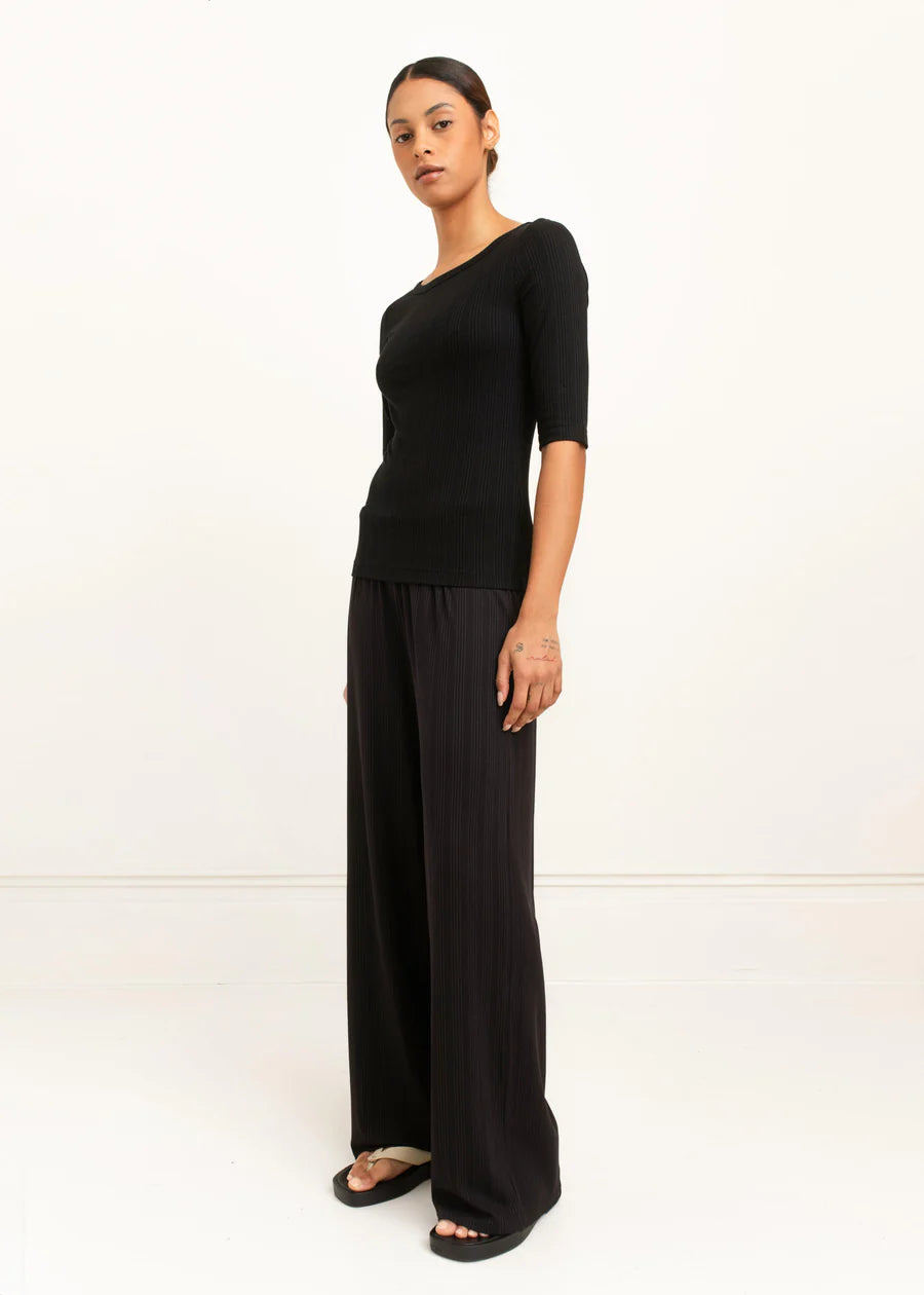 Gina Boat Neck
