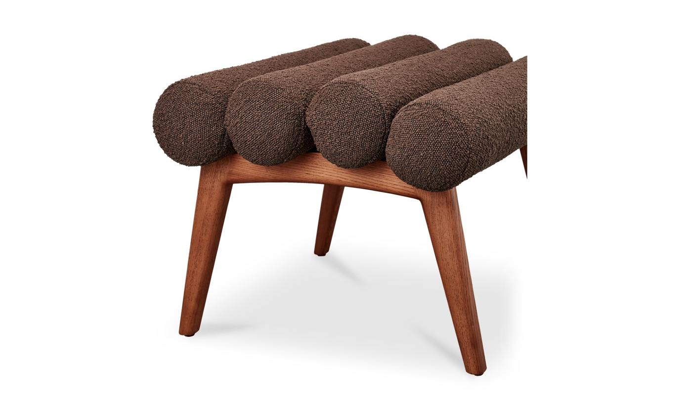 Arlo Stool