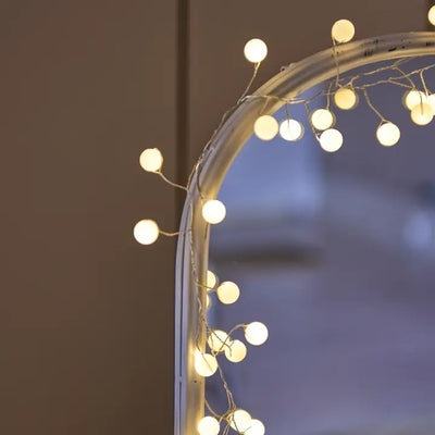 Snowberry Lights