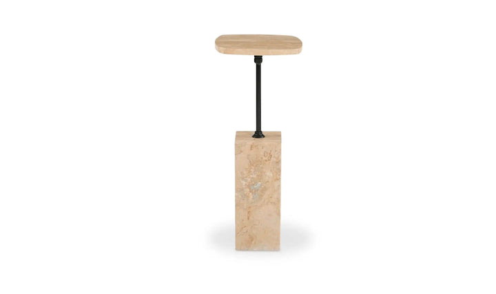 Arlo Table