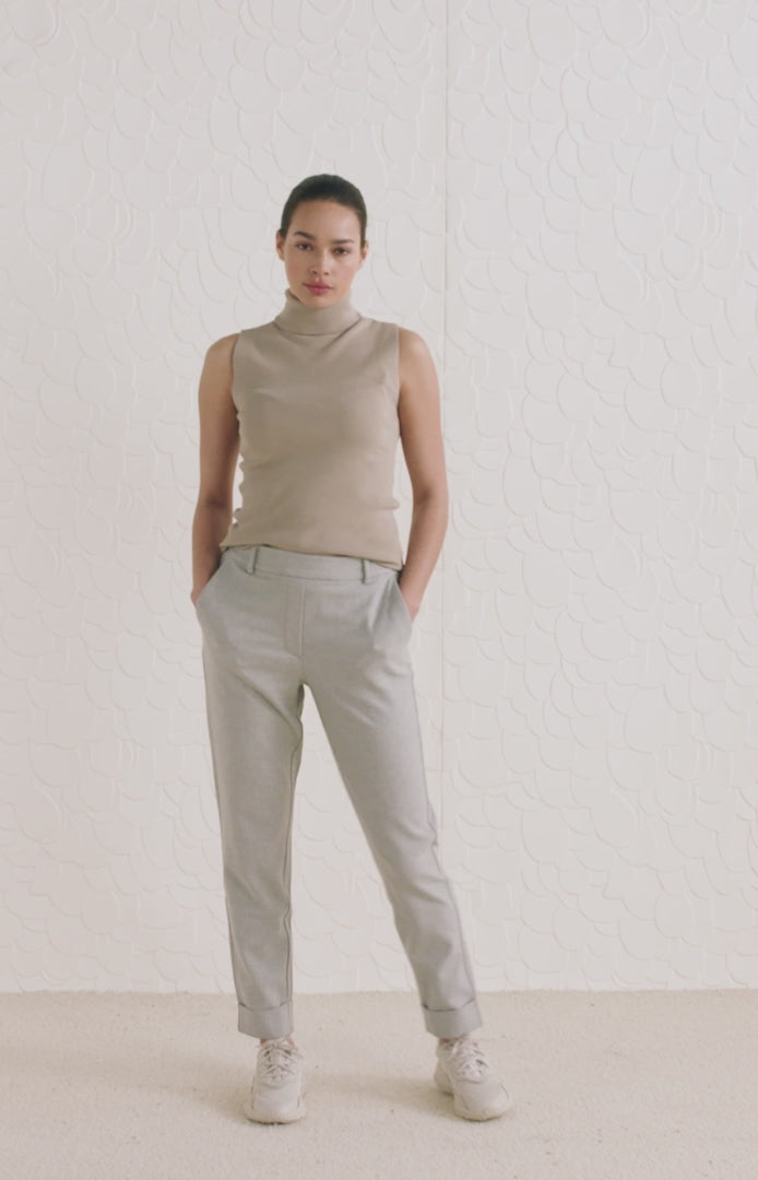 Nelly Pant
