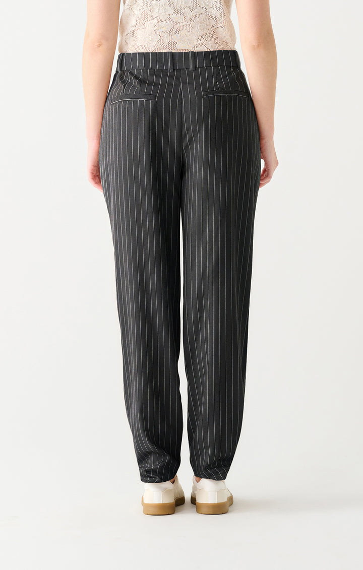 Jann Trouser