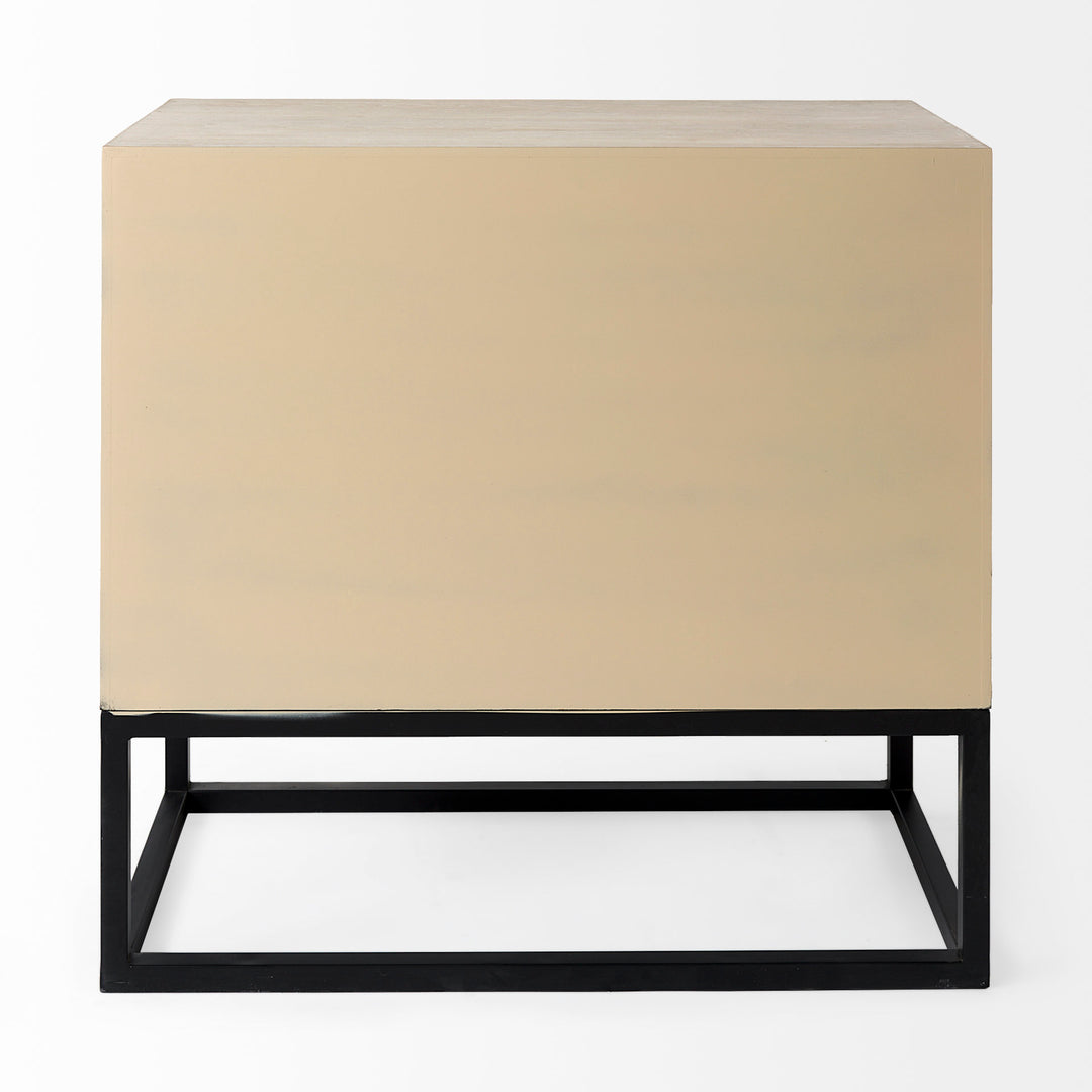 Klara Cabinet