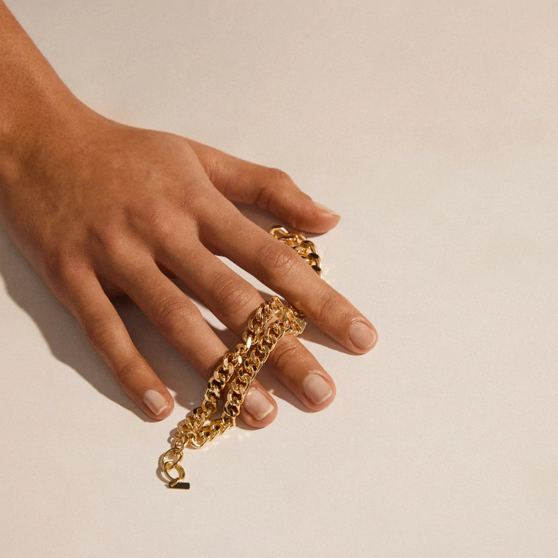 Friends Chunky Chain Bracelet - gold