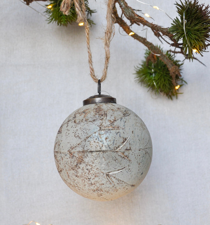 Vine Glass Hanging Ball